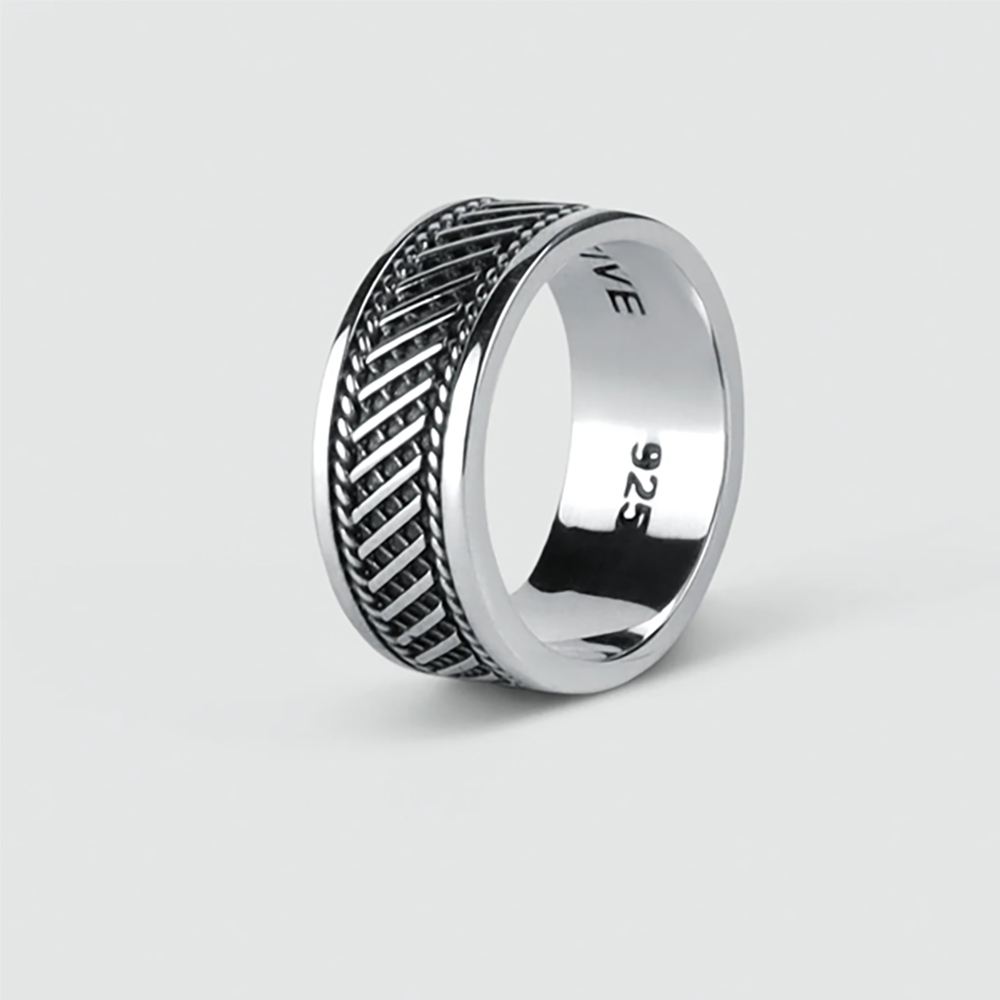 Mens Silver Ring 5 Grams - Image 4